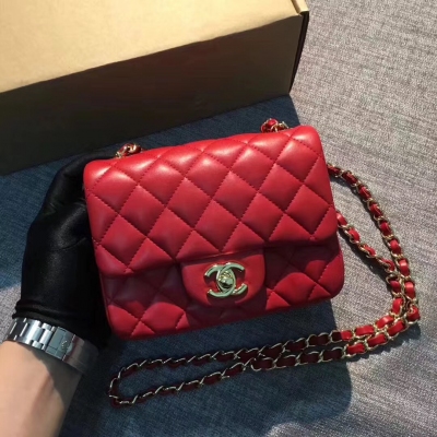 Chanel香奈兒 classic flat bag平紋牛皮口蓋包 經典菱格與翻蓋開合設計 金扣 17cm