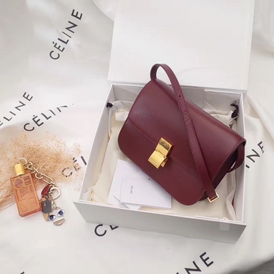 Celine（賽琳）box 24cm  金扣 山羊紋 原單貨 現貨 Box中號非常人氣的 真的有耐人尋味的長久的美感，像box這種經典的款 真的不是因為經典而經典 而是因為真的好看而受到認可