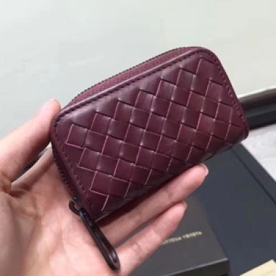 BV Bottega Veneta 120745新款胎牛皮鑰匙包，裝汽車鑰匙等都ok的，進口瑞士原裝riri M6拉鍊頭