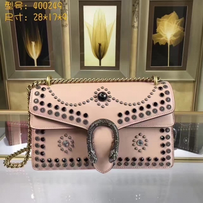 【GUCCI-古奇】十年打造專業GUCCI   市場頂級獨家控貨，專/櫃品質  採用進口牛皮，原廠五金！精緻做工。獨家實物拍照品質如圖可見 。款號：400249。尺寸：28*18*9。