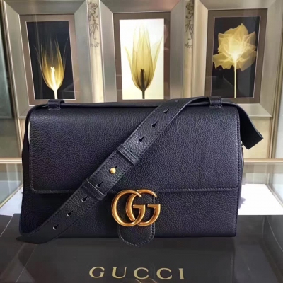 【GUCCI-古奇】十年打造專業GUCCI   市場頂級獨家控貨，專/櫃品質  採用進口牛皮，原廠五金！精緻做工。獨家實物拍照品質如圖可見 。款號：429010。尺寸：30*20*11。