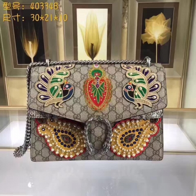 【GUCCI-古奇】十年打造專業GUCCI 市場頂級獨家控貨，專櫃品質 採用進口牛皮，原廠五金！精緻做工。