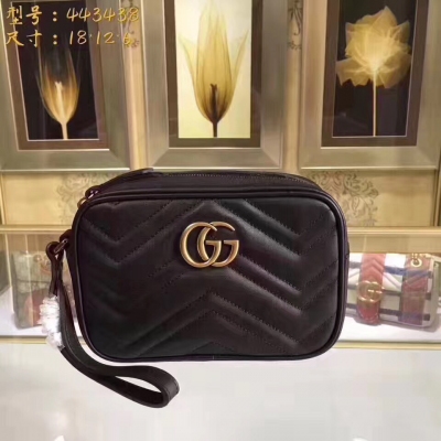 【原單配全套包裝】 【GUCCI-古奇】十年打造專業GUCCI   市場頂級獨家控貨，專櫃品質  採用進口牛皮，原廠五金！精緻做工。獨家實物拍照品質如圖可見 。款號：443438。尺寸：18*12*6