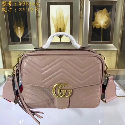 【GUCCI-古奇】十年打造專業GUCCI 市場頂級獨家控貨，專/櫃品質 採用進口牛皮，原廠五金！精緻做工。獨家實物拍照品質如圖可見 。款號：498100。尺寸：25*19*8。