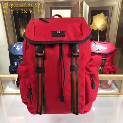 【GUCCI-古奇】十年打造專業GUCCI   市場頂級獨家控貨，專/櫃品質  採用進口牛皮，原廠五金！精緻做工。獨家實物拍照品質如圖可見 。款號：429037。尺寸：32*45*14。