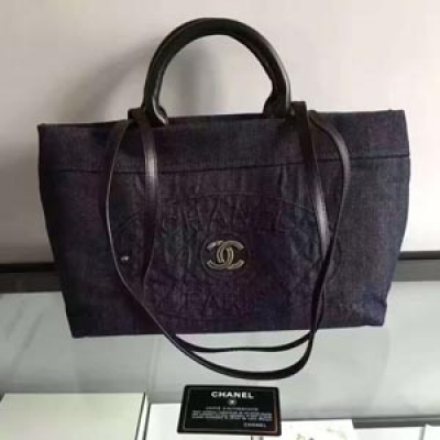 法國品Chanel 16新款洗水牛仔購物袋，古銀扣 內裡雙隔層拉鍊口袋 簡約時尚性比價更高，小號尺寸33*大40