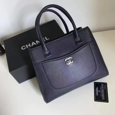 頂級原單，2016CHANEL 秋冬新款頂級出貨，皮料頂級進口原版胎牛皮，五金正品開模，獨家現貨首發，深藍色尺寸27*22*10cm