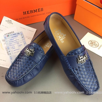 【愛馬仕】Hermes 愛馬仕傢爆款來襲經典之最 低調貴族的feel采用最上乘的雙色牛皮加頂級純手工精致編織 舒適及高品質的牛皮內裡哦重點是現貨，藍色（黑色正在待出貨中）標準碼：38-44  L3137