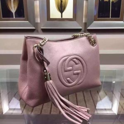 【GUCCI-古奇】十年打造專業GUCCI   市場頂級獨家控貨，專/櫃品質  採用進口牛皮，原廠五金！精緻做工。獨家實物拍照品質如圖可見 。款號：387043。尺寸：25*18*10。