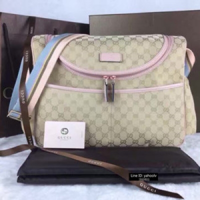 GUCCI。專櫃品質，原版皮質，實物實拍！款號123326杏啡/杏粉/黑色、尺寸W44H30D13、現貨出貨