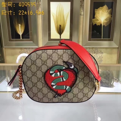 【GUCCI-古奇】十年打造專業GUCCI 市場頂級獨家控貨，專櫃品質  採用進口牛皮，原廠五金！精緻做工。獨家實物拍照品質如圖可見 尺寸：22*16.5*6