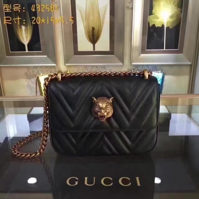 【GUCCI-古奇】十年打造專業GUCCI   市場頂級獨家控貨，專/櫃品質  採用進口牛皮，原廠五金！精緻做工。