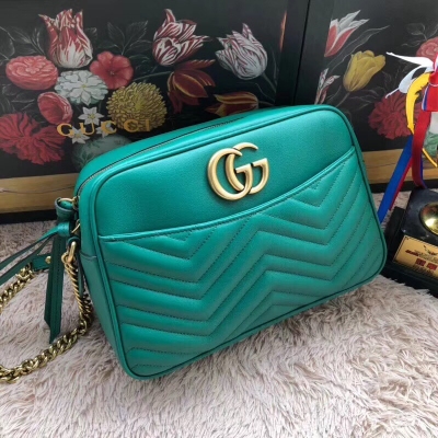 【GUCCI-古馳】 十年打造專業GUCCI 市場頂級獨家控貨，專櫃品質 採用進口牛皮，原廠五金！精緻做工。 獨家實物拍照 品質如圖可見 。尺寸：28*19*8。款號：443499