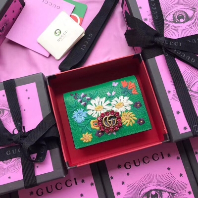 【GUCCI-古馳】 十年打造專業GUCCI 市場頂級獨家控貨，專櫃品質 採用進口牛皮，原廠五金！精緻做工。 獨家實物拍照 品質如圖可見 。款號：499311尺寸：11*8*3