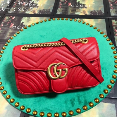 【Gucci古馳】Gucci 新款。市場頂級獨家控貨，專櫃品質 採用進口牛皮，原廠五金！精緻做工。 獨家實物拍照 品質如圖可見 。款號: 443497。尺寸：寬26*高15*側寬7