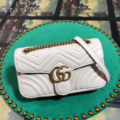 【Gucci古馳】Gucci 新款。市場頂級獨家控貨，專櫃品質 採用進口牛皮，原廠五金！精緻做工。 獨家實物拍照 品質如圖可見 。款號: 443497。尺寸：寬26*高15*側寬7