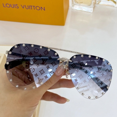 LOUIS VUITTON LV路易威登太陽鏡 四叶草 LV 路易威登 Z1398 size:62口12-140