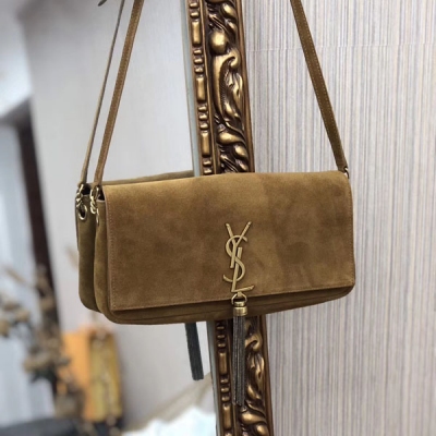 YSL SLP Yves Saint laurent聖羅蘭 原單進口磨砂牛皮流蘇包KATE 99的多種背法，亮金短鏈條肩帶，手拎or腋下背，復古時髦 晚宴造型必不可少，拆卸肩帶秒變手包，尺寸：26x13.5x4.5cm 型