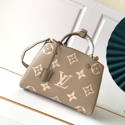 LOUIS VUITTON LV 路易威登 M41053 M41048 壓大花灰克MONTAIGNE 小號手袋是活力四射的商務女士的理想之選 富有立體感的造型與精巧的內部設計令該手袋可裝納所有日常必備用品 而 Monogr