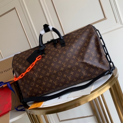 LOUIS VUITTON LV 路易威登 M44471 頂級原單 KEEPALL 50 旅行袋（配肩帶）男裝藝術總監Virgil Abloh以新穎的設計概念為品牌鍾愛的KEEPALL 50旅行袋注入清新氣息，經典之中，更