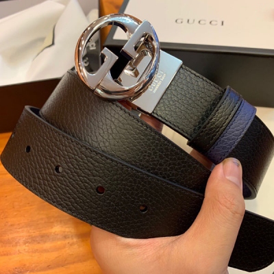 GUCCI古馳腰帶 古奇官网同款3.8cm，顶尖做工，同步官网下单直发吊牌。专柜一致仿伪吊牌，代购级别，纯铜扣，进口头层牛皮。旋转扣，双面可以用