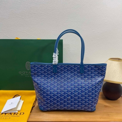 Goyard戈雅 原單貨 獨家包裝 GOyard Artois手提包，採用更為挺括的特殊帆布面料，全縫製拉鍊更突出日常實用性，Artois是唯一一款特有的紅線雙縫合設計，原版購入開發,兩個尺寸，小號:袋口40cm底長30cm高25cm寬14