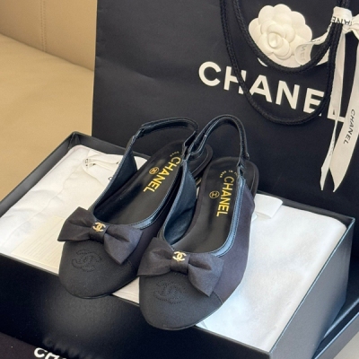 Chanel香奈兒 2024開春新款蝴蝶結平底slingback，太小香風了，好看呐！鞋面原版進口羊皮，內裡墊腳羊皮，原版進口真皮大底，size 35-41（40/41定制）